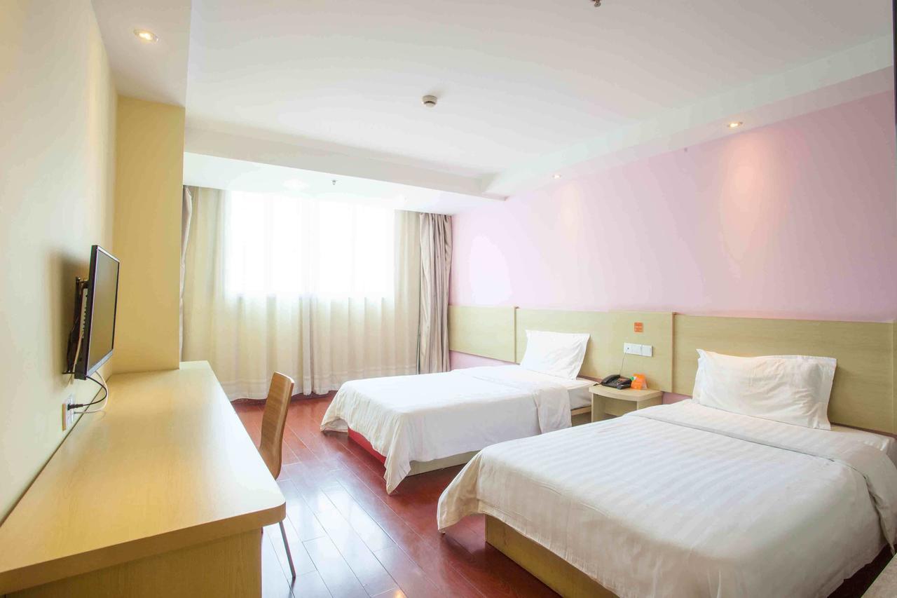 7Days Inn Changchun Renmin Avenue Pingquan Road Екстериор снимка