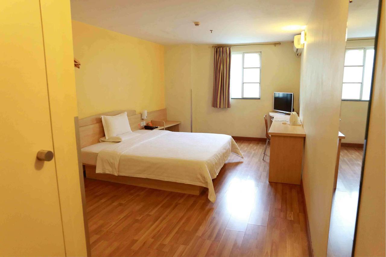 7Days Inn Changchun Renmin Avenue Pingquan Road Екстериор снимка