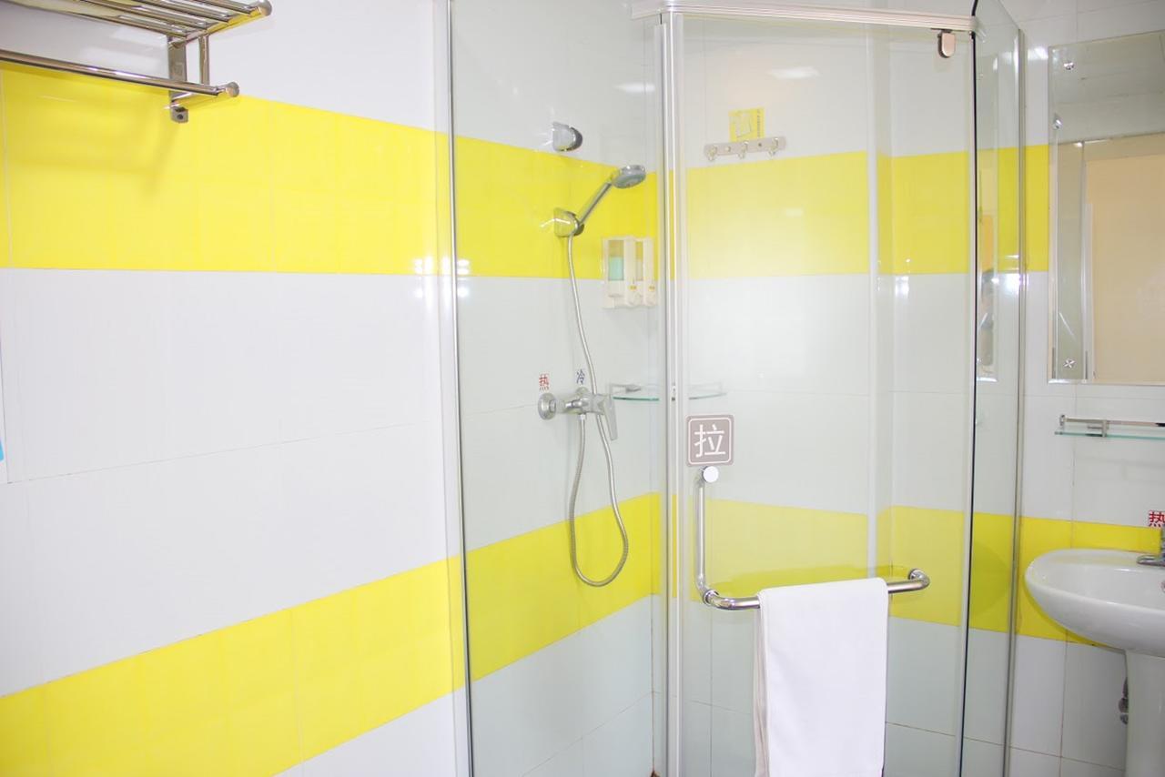7Days Inn Changchun Renmin Avenue Pingquan Road Екстериор снимка